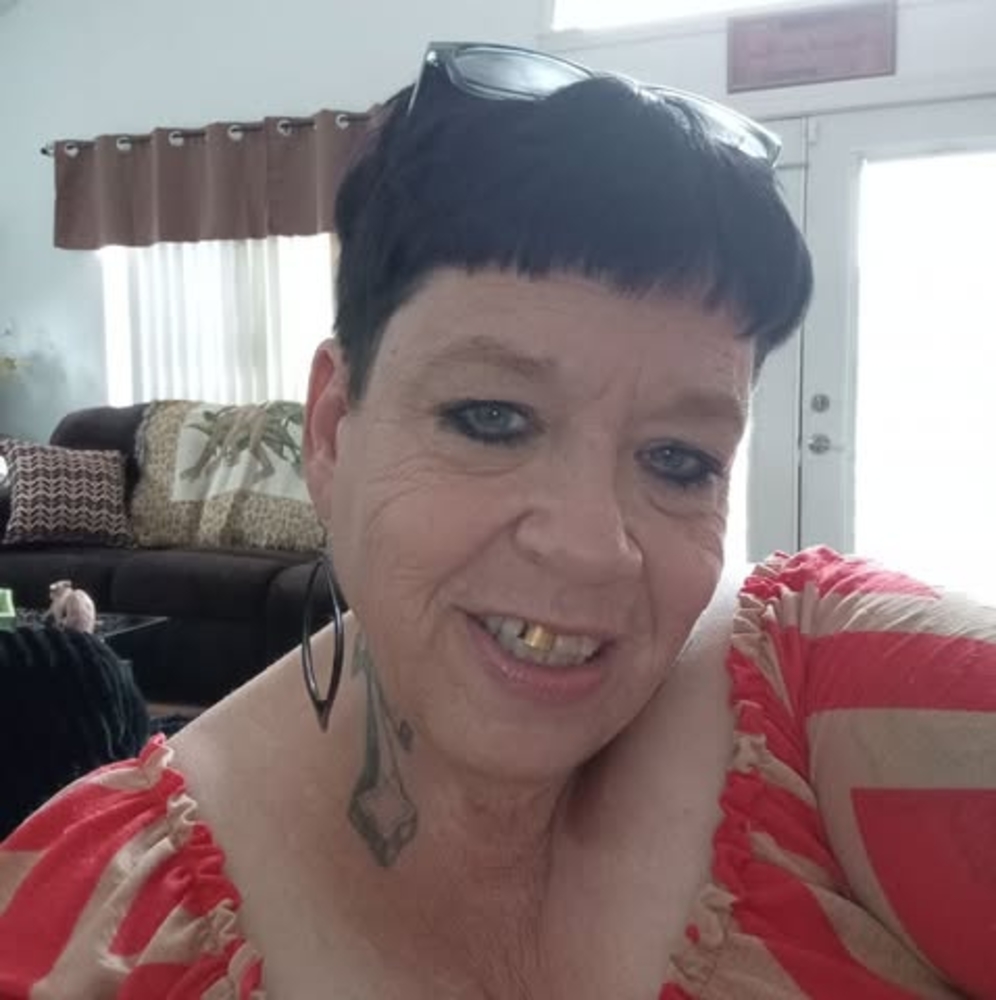 Meet your Posher, Wendy